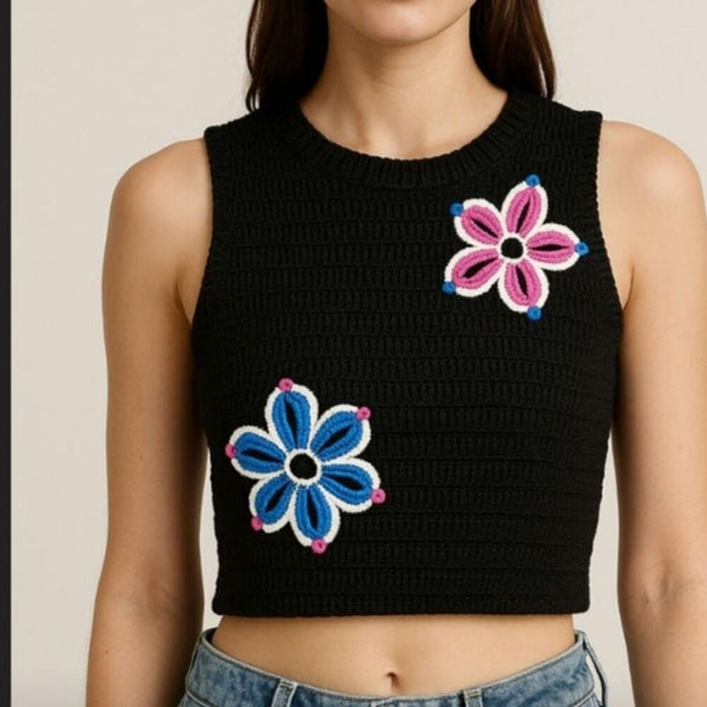Industry Black Knit Crop Tank Colorful Crochet Flower Appliqué Y2K Top Sz Large